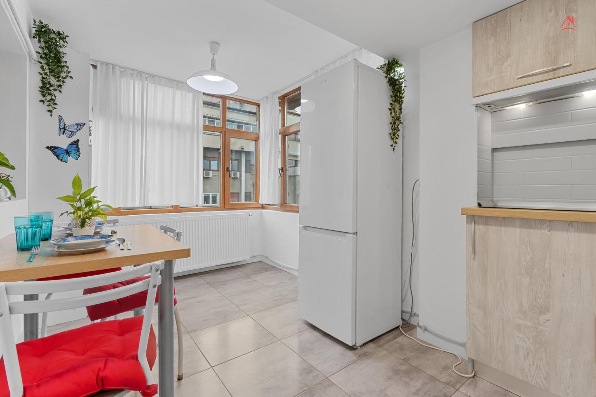 Central Town Cosy Apartment Bucharest Exterior photo