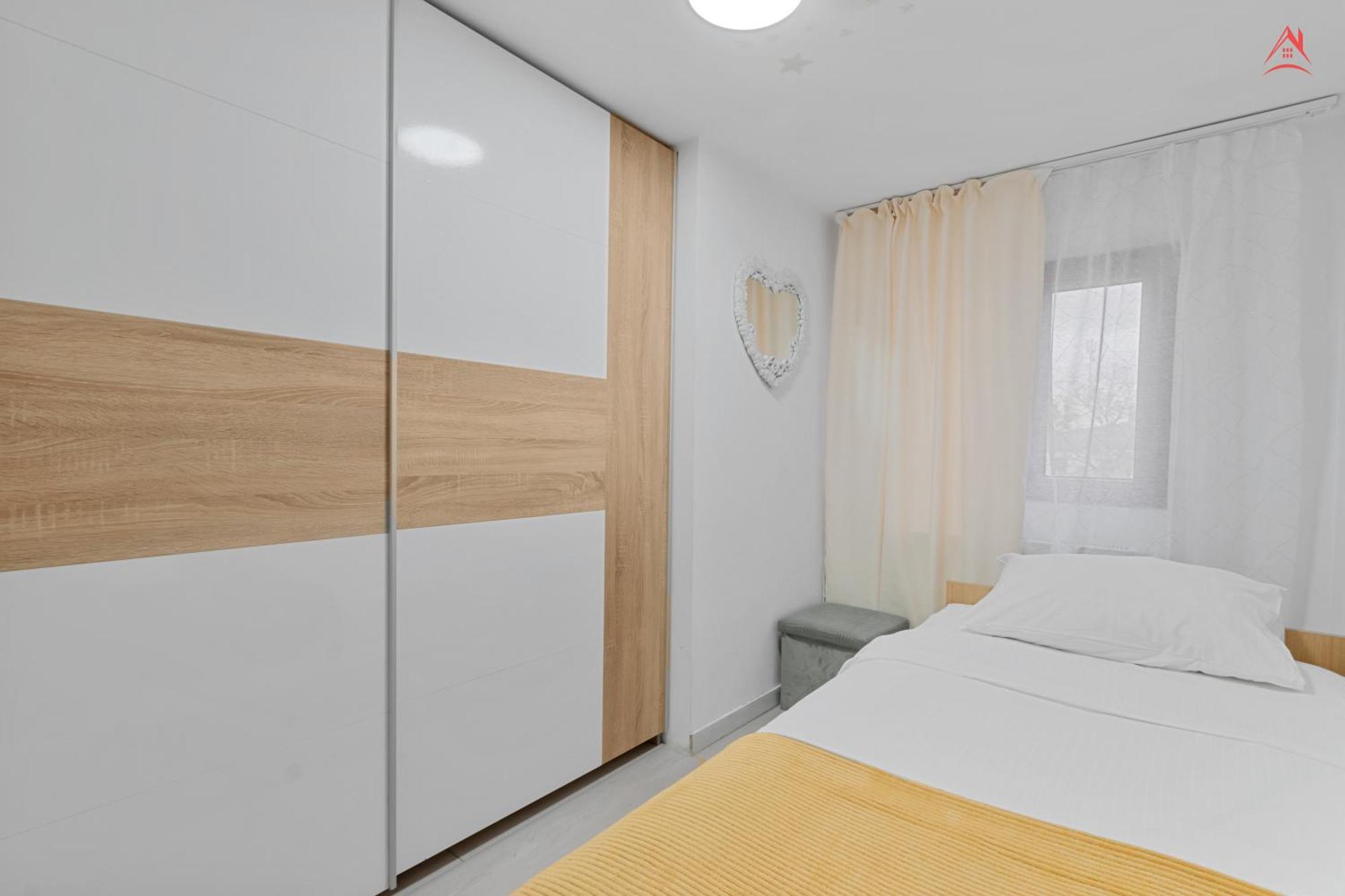Central Town Cosy Apartment Bucharest Exterior photo